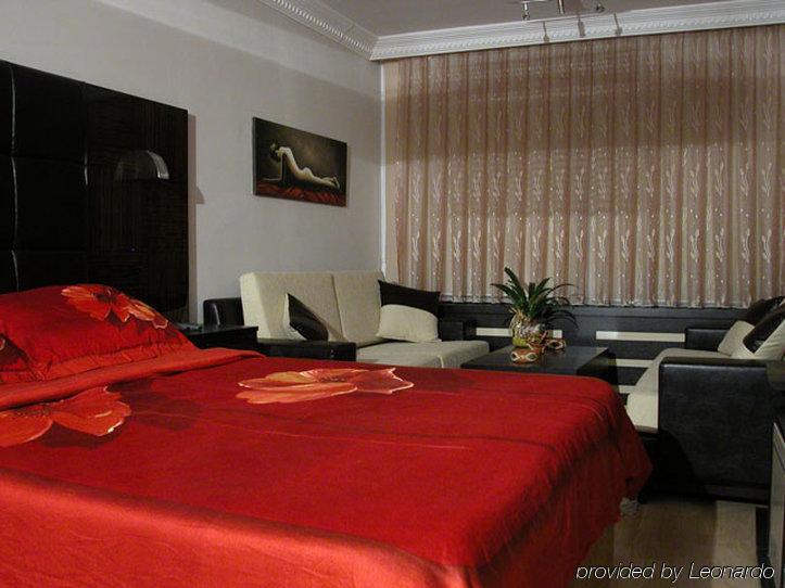 Alican 1 Hotel Izmir Room photo